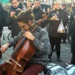 Brüssel: Ein Violinkonzert für die Opfer gleich nach den Attentaten
