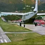 Warum gilt der Flughafen in St. Barth als der Gefährlichste der Welt?
