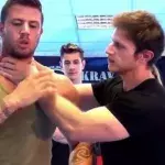 Krav Maga: Selbstverteidigungstechnik gegen einen Würgegriff