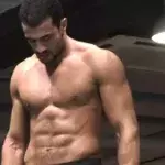 Bei diesem intensiven Training, das sich dieser Free Fighter antut, könnt ihr nur staunen!