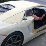 Zu wenig Geld: Mann baut sich seinen eigenen Lamborghini