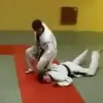 Lernen Sie, sich mit diesen Taekwondo-Techniken selbst zu verteidigen