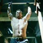 Das unglaubliche Superhelden-Training von Arrow-Schauspieler Stephen Amell