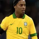 Die zehn besten Spieler, die für Brasilien die Nummer 10 getragen haben!