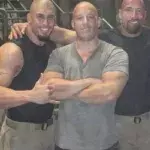 The Rock und sein Doppelgänger sind wie siamesische Zwillinge! Erkennst du den echten Dwayne Johnson?