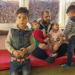 Syrischer Flüchtling mit zwei Ehefrauen: Jetzt greift ein Ex-Polizist durch