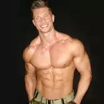Boybuilder will nach Verletzung wieder Muskeln aufbauen und wird kurz darauf tot aufgefunden