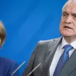 Tschüss, 8-Stunden-Tag: Aus diesem Grund will uns ein „Wirtschaftsweiser“ länger arbeiten lassen