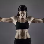 Diese Bodybuilderin zeigt, dass Muskeln auch weiblich sein können 