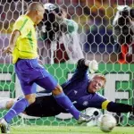 Er hält (fast) jeden Ball: Oliver Kahn