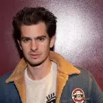Andrew Garfield verkörpert den neuen Spiderman und ist weit älter als man auf den ersten Blick annimmt!