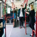 Busfahren in Corona-Zeiten: Trotz Maske ein Risiko?