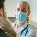Coronavirus könnte laut Ärzten taub machen