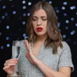 Alkoholfrei durch die Feiertage: So gelingt das Vorhaben