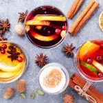 Glühwein-Alternativen: Winterliche Rezepte aus aller Welt