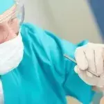 Zahnfleischentzündung (Gingivitis): Was kann man tun? Hausmittel, Symptome und Behandlung
