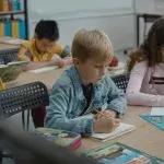 Kinder müssen die Schule besuchen dürfen