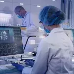Mysteriöse Krankheit unterbricht Coronavirus-Impfstoffstudie