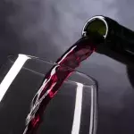 Rotwein, Kopfschmerzen, Weintrauben, Forschungs-Team