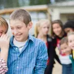 Schüler verkauft Spritzer von Desinfektionsgel, dann folgen Konsequenzen