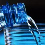 Wasser,Selters,kohlensäurehaltiges Wasser,gesund,ungesund