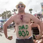 "Dad bod": Darum wirkt ein Mann mit Bäuchlein so attraktiv auf Frauen