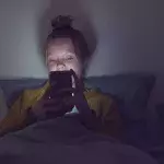13 Stunden am Handy