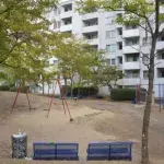 Berliner Kinderspielplatz: Junge tritt in Spritze mit HIV-positivem Blut