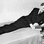 Robert Wadlow sieht aus wie ein Riese