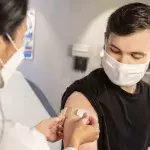 Bei der Booster-Impfung kann es zu bizarren Nebenwirkungen kommen
