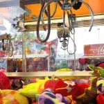 Verarsche aufgedeckt: Deshalb gewinnst du niemals an diesem Automaten!