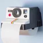 Klopapierhalterungen: Geniale Ideen, um euer Toilettenpapier aufzubewahren