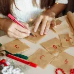 Adventskalender befüllen: Nachhaltige Ideen für Kinder und Erwachsene