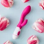 Einen schlimmen Fehler machen alle Frauen bei der Verwendung ihres Sextoys