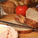 geschnittenes Brot, Aufbewahrung, Schimmel, haltbar