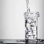 Polydipsie: Wenn der Durst nach Wasser krankhaft wird
