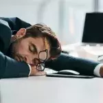 Schlafen am Arbeitsplatz