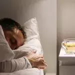 Sechs gesunde Gute-Nacht-Getränke, die euch beim Abnehmen helfen