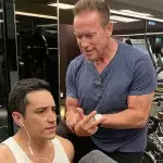 Arnie und andere Hollywoodgrößen haben immer noch einen Traumkörper
