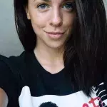 Vanessa Mai zieht blank und zeigt mutig ihr Brust-Geheimnis