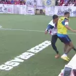 Neymar rastet bei Freundschaftskick aus und wirft seinen Gegner an die Bande