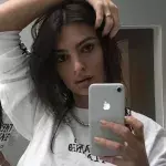 Emily Ratajkowski zeigt ihren Traum-Körper in einem ganz knappen String