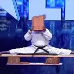 TV-Kandidat schlägt sich selbst K. o.