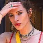 Erpressung mit Oben-ohne-Fotos: So genial reagiert Schauspielerin Bella Thorne