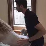 Er erlebt gerade die peinlichste Situation, die ihr mit einer Frau haben könnt!