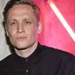 Vom Teenie-Schwarm zum Protze-Proll: Matthias Schweighöfers Totalveränderung