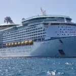 Asyl-Unterkunft statt Luxus-Urlaube: Kreuzfahrtschiff wird Flüchtlingsheim 