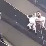 Kind hängt am Balkon: Der Nachbar, der dem „Spiderman von Paris“ geholfen hat, bricht sein Schweigen