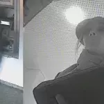 Fieser Oma-Raub: Die Polizei sucht diese Frau
