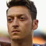 Warum singt Özil nicht die Nationalhymne? Jetzt spricht er selbst Klartext